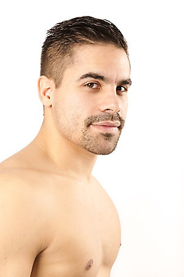 포토 JPG 해외이미지 백인 라이프스타일 남자 스포츠 신체 다이어트 근육 건강 한명 사람 소년 성인 운동 힘 흰색 보디빌더 체육관 근육질 몸통 팔 궤 복근 이두근 해외202004 해외포토 서양인 1 어린이 컬러 생활 신체부위 보디빌딩 몸매 파일형식 이미지허브