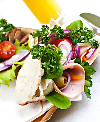 포토 JPG 해외이미지 접시 문화 음식 빵 백그라운드 잎 토마토 채소 양파 오이 치즈 샌드위치 건강 육류 옥수수 요리 사람없음 초록색 식당 식사 저녁식사 샐러드 소고기 흰색 상추 먹기 향신료 양고기 그리스인 점심식사 케밥 채식주의자 피타 해외202004 해외포토 서양인 식물 식기 컬러 식재료 모션 유제품 곡류 상점 채식 향미료 파일형식 이미지허브