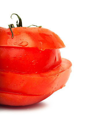 포토 JPG 해외이미지 길 음료 음식 백그라운드 토마토 채소 과일 부분 자연 건강 사람없음 가로 빨간색 초록색 빛 반사 활발 젖음 껍질 흰색 신선 떨어짐 자르기 먹기 오브젝트 싱글 유기농 날것 슛 고립 숙성 완전 해외202004 해외포토 웰빙 컬러 컨셉 모션 생태계 파일형식 이미지허브