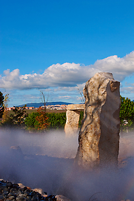 포토 JPG 해외이미지 나무 식물 공원 꽃 자연 휴식 풍경 사람없음 야외 초록색 물 여름 정원 봄 연못 도시 성자 분수 원예 장면 일반 내추럴 해외202004 해외포토 자연요소 계절 공공시설 종교 컬러 컨셉 취미 생태계 파일형식 이미지허브