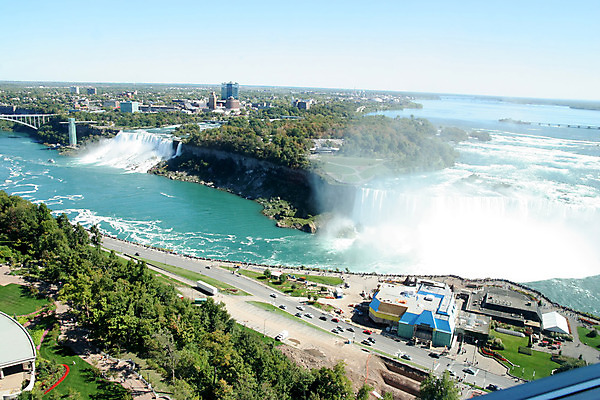 포토 JPG 해외이미지 호수 캐나다 자연 호텔 파노라마 풍경 사람없음 초록색 물 파란색 강 여행객 미국 힘 폭포 흐름 안개 회오리 떨어짐 위험 묘사 카지노 베일 나이아가라 내추럴 터키석 해외202004 해외포토 자연요소 컬러 컨셉 북아메리카 숙소 날씨 촬영기법 사람 도박 보석 생태계 파일형식 이미지허브
