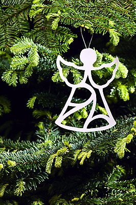 포토 JPG 해외이미지 크리스마스장식 크리스마스 휴가 매달리기 사람없음 장식 초록색 컬러풀 크리스마스트리 파티 나뭇가지 소나무 심볼 상록수 노엘 해외202004 해외포토 나무 기념일 컬러 모션 이벤트 파일형식 이미지허브