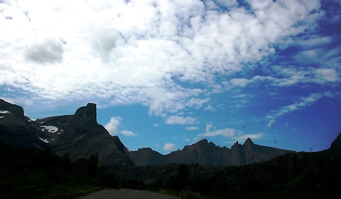 포토 JPG 해외이미지 하늘 산 노르웨이 사람없음 여름 해외202004 해외포토 계절 유럽 파일형식 이미지허브